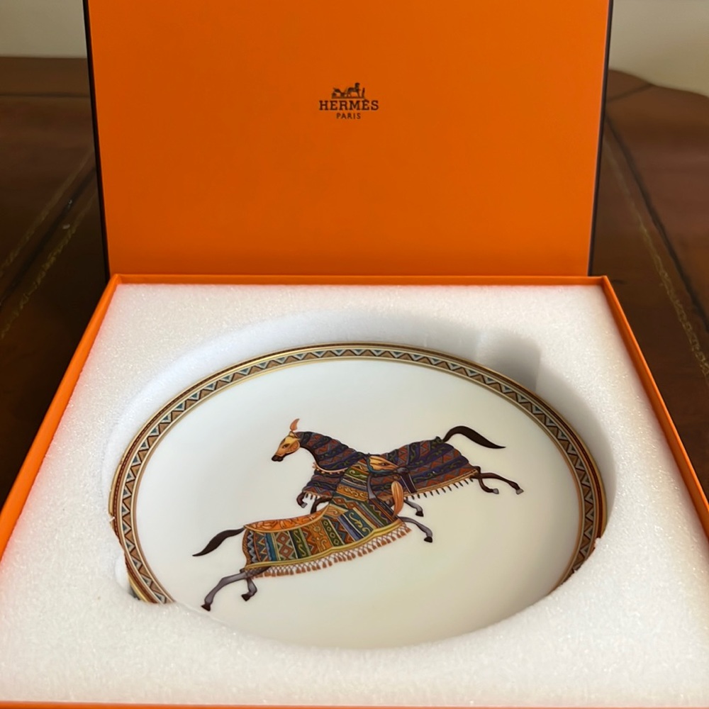 HERMĒS PLATE